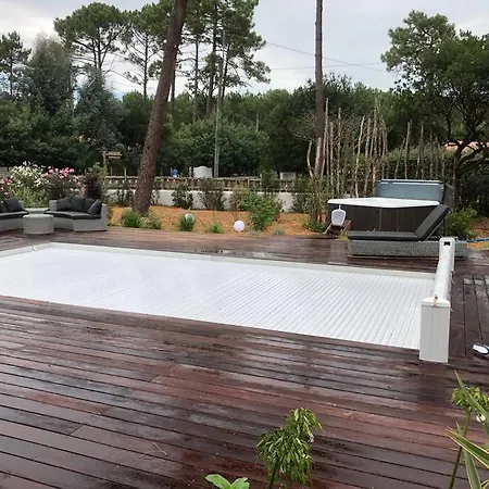 Maison De Charme Avec Piscine Sur La Presqu'ile